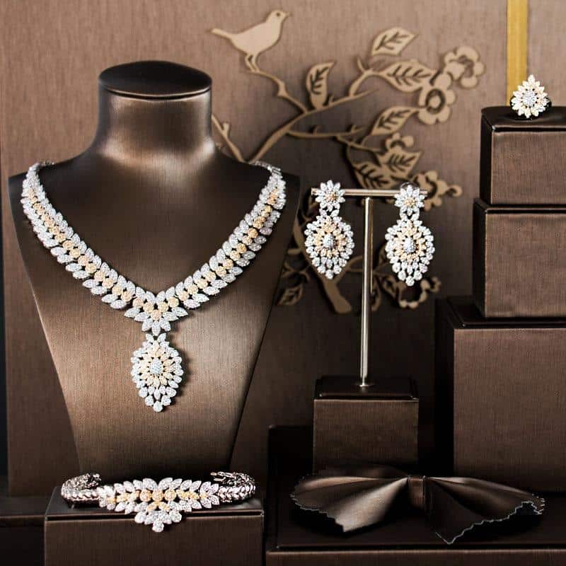 African 4pcs Bridal Jewelry Sets New Dubai Gold Jewelry Sets For Women Nigeria Wedding Party Accessories Design