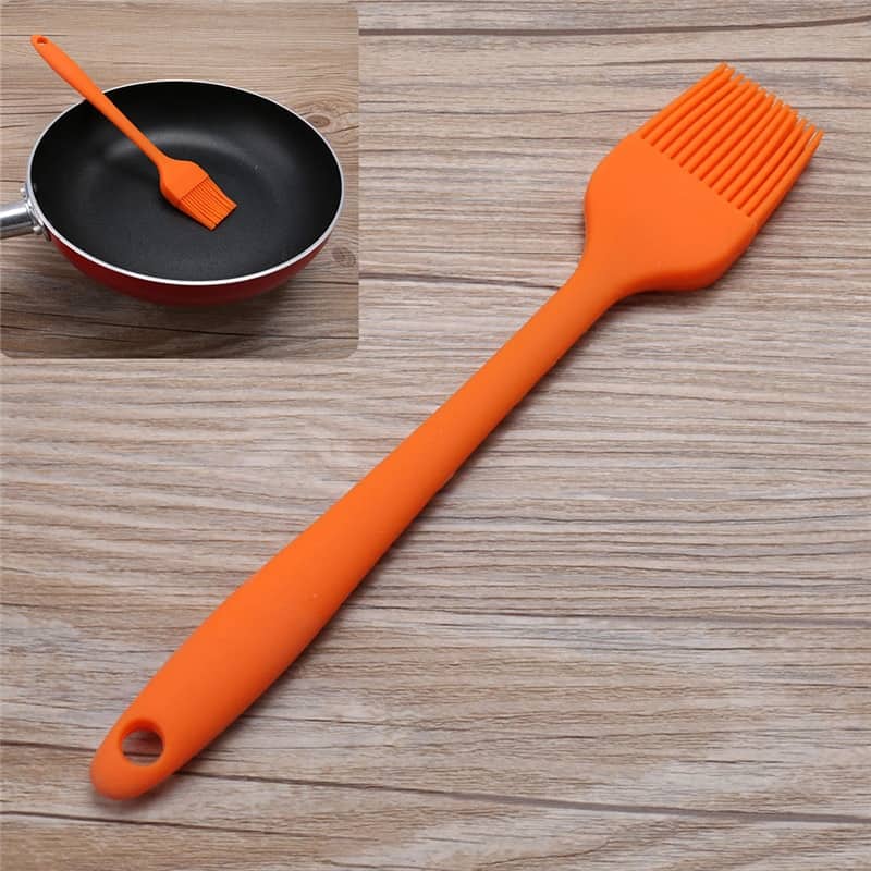 1PC Silicone Basting Pastry Brush Oil Brushes For Cake Bread Butter Baking Tools Kitchen Safety BBQ Brush TSLM2