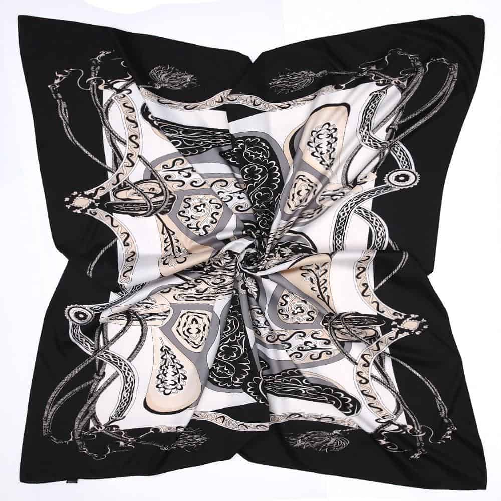 2020 New Belt Paisley Square Scarf Luxury Brand 100% Twill Silk Scarf Woman Bandanna Kerchief Shawl Scarves For Lady