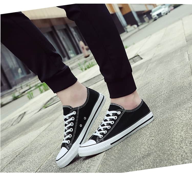 Classic Men Canvas Shoes Fashion Solid Cheap Men Vulcanized Shoes Low High Upper Lace-up Casual Shoes Men Sneakers Male Footwear