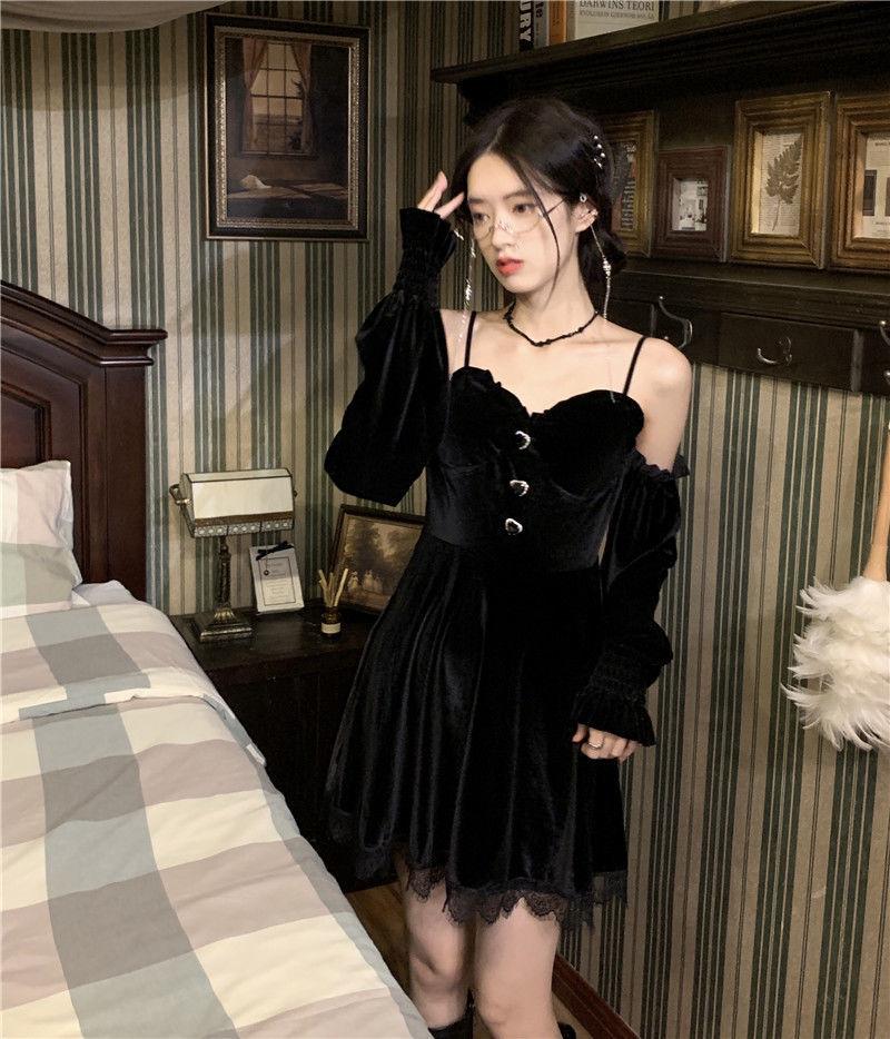 Gothic Black Velvet Dress Evening Party Long Sleeve Y2k Mini Dress Women Vintage Elegant One Piece Dress Korean 2021 Autumn