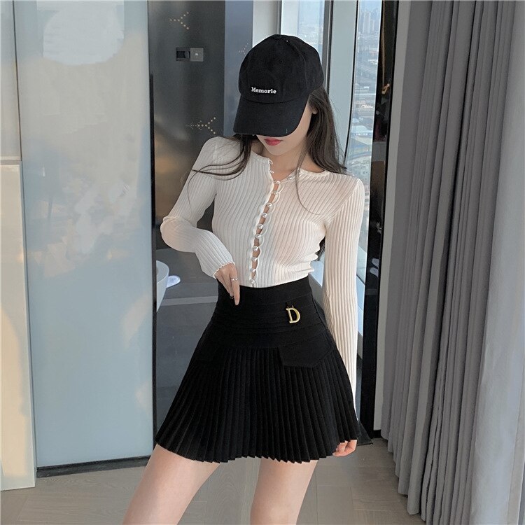 White Pleated Skirts Women High Waist Mini Skirt Metal Letter D Design A-Line Clubwear Korean Sexy Streetwear Show Solid Casual