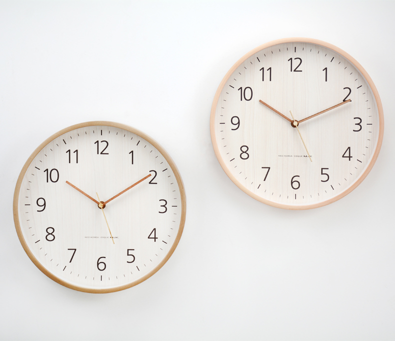 Modern Wood Wall Clock Mechanism Nordic Creative round silent digital Wall Watches Living Room reloj pared bathroom Decoration