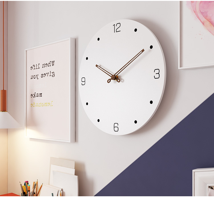 Metal Art Wall Clock Modern Design Aesthetic White Silent Digital Wall Clock Bedroom Reloj Pared Home Decor for Living Room
