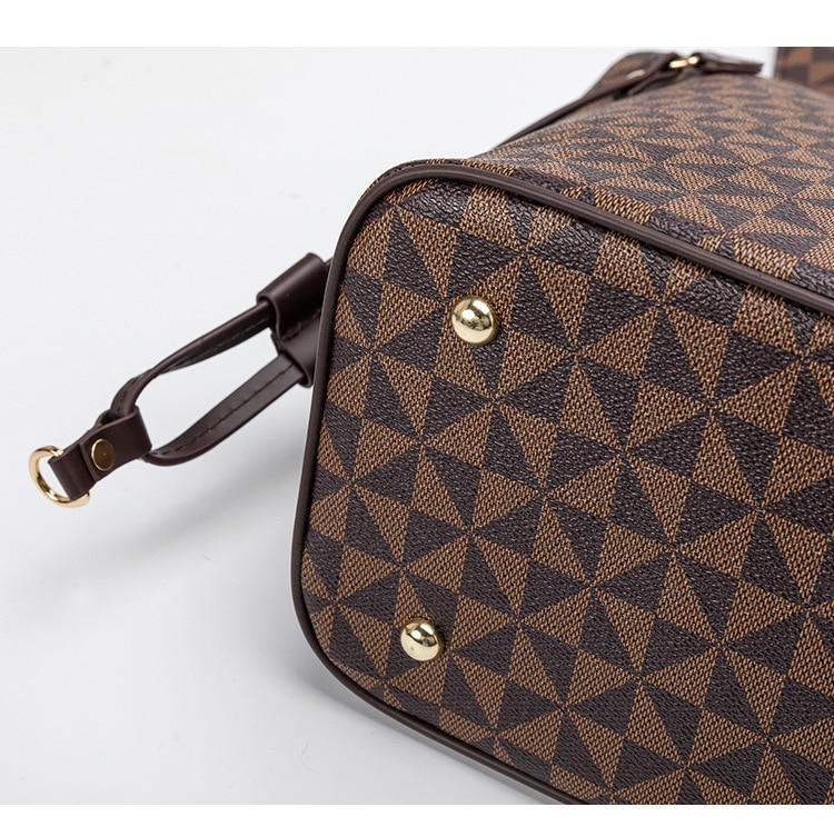 Customized Logo Pattern Style Leather Traveling Handbag For Lady Weekend Shoulder Bag Famous Designer Luxury Women Hand Bag