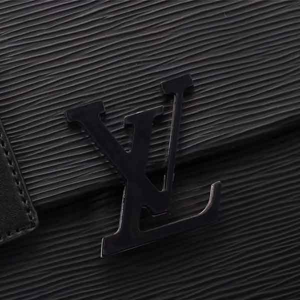 Black Louis Vuitton Leather Small Handbag