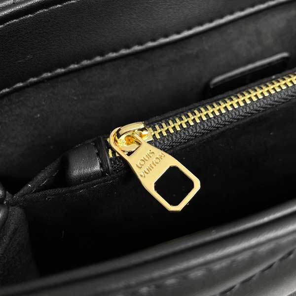 Louis Vuitton Black Wave Chain Handbag 