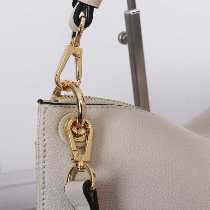 Louis Vuitton Ladies White Crossbody Bags
