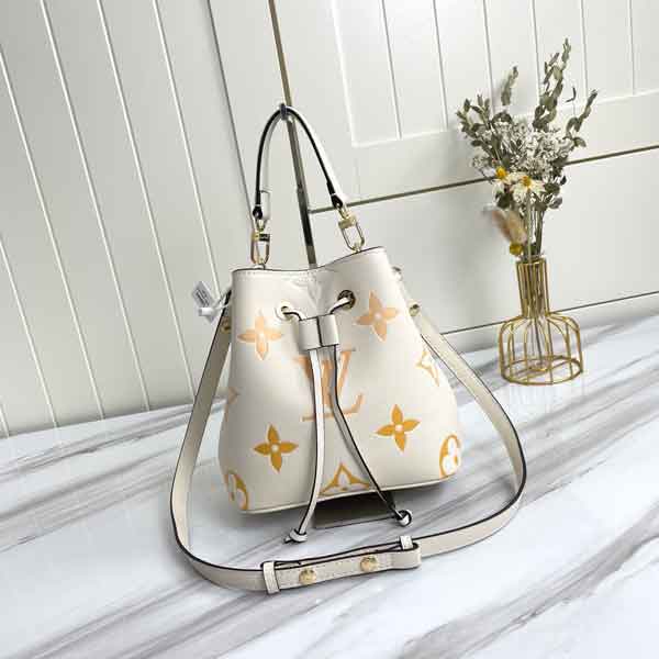 Louis Vuitton Lockme Bucket Handbag Ladies Shoulder Bag