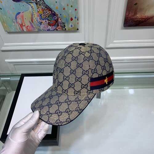 Classic Gucci Engraved GG Canvas Pattern Baseball Hat With Side Stripe